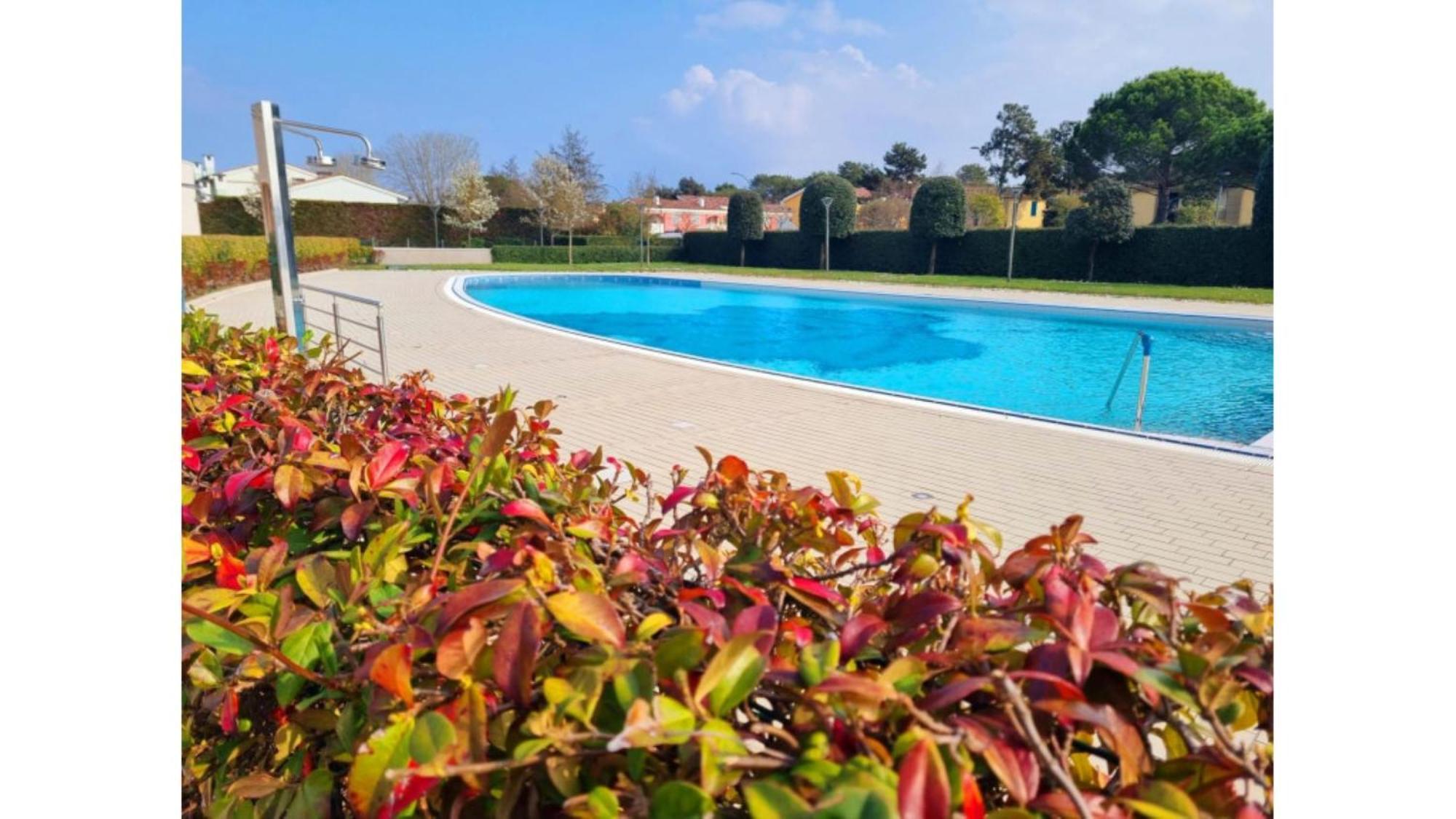 Well Equipped Apartment With Pool - Beahost Bibione Eksteriør bilde